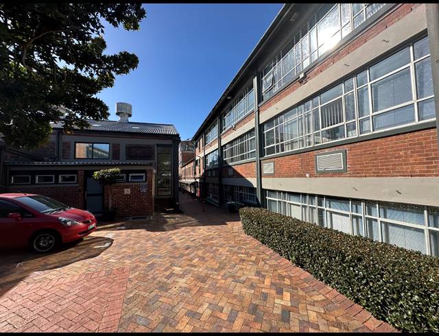 266M² OFFICE TO LET IN OBSERVATORY